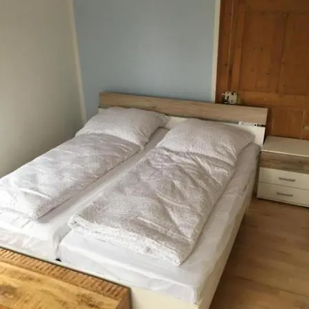 Im Gruenen Zella-Mehlis